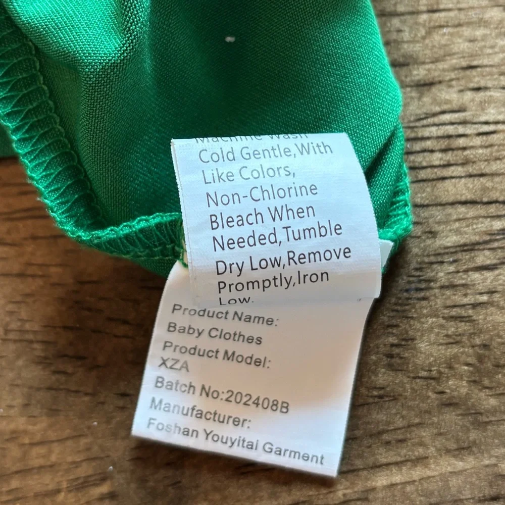 St Patrick’s Day Smocked Romper size ?18-24?